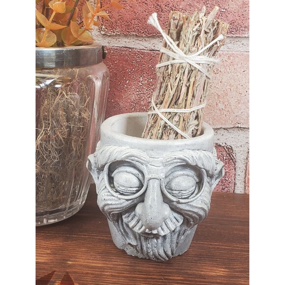 Cement Old Man Face Planter Pot, Concrete Man with Glasses Succulent Planter - Picture 5 of 10